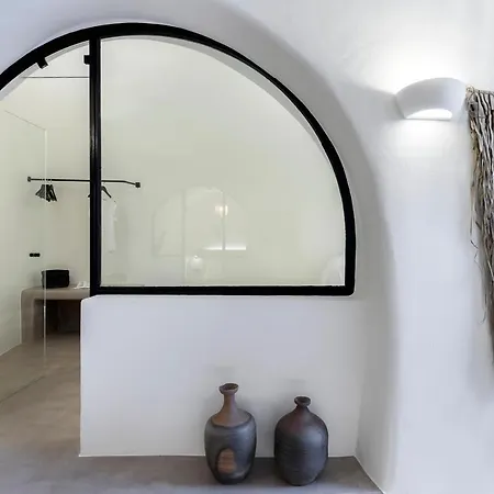 Acave Santorini Apartment *